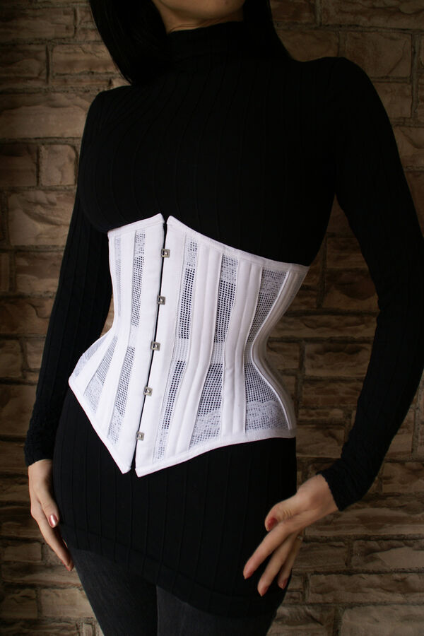 Corset Underbust Paineis Verticais: Tela com Renda 